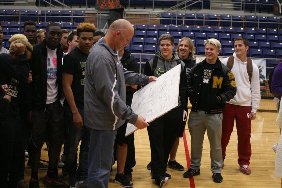 Photo Gallery: Coach Hulme Clap-Out