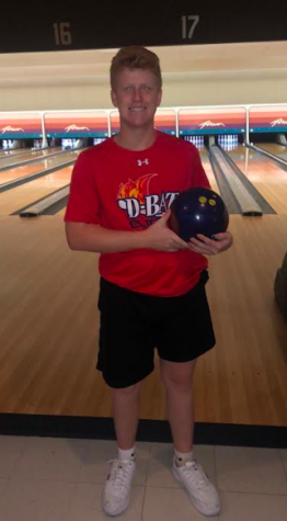 Hargrove Sets District Bowling Record