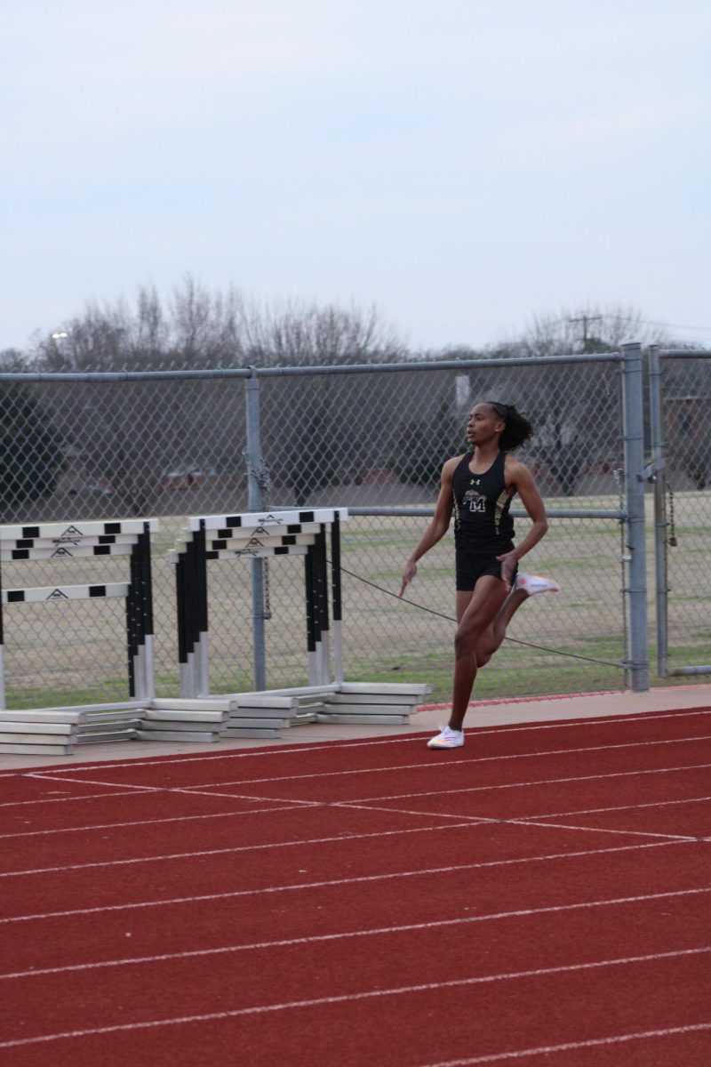 Jordyn Brown running in a track meet