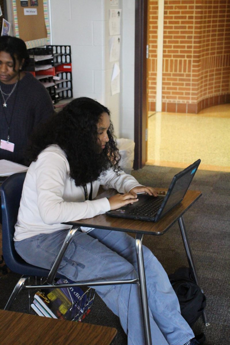 Senior Chromebook Collection to Begin